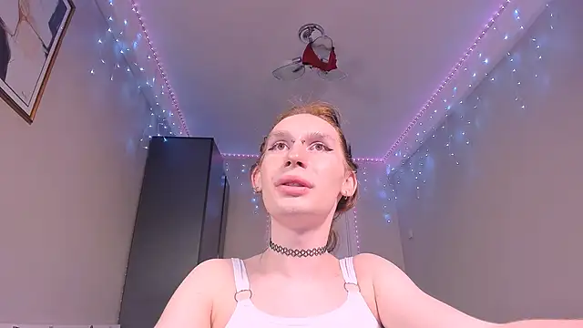 Mikaella_Nicole webcam