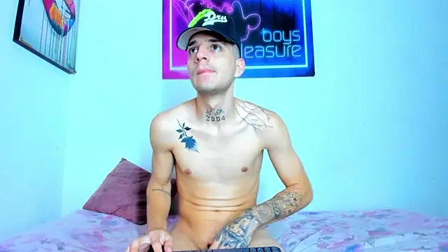 Pleasure_boys_hot webcam