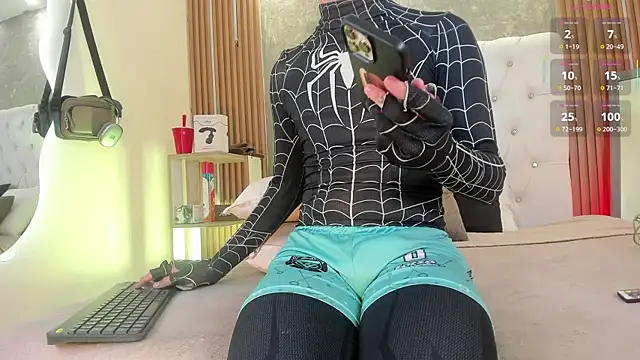 tomy_rox (M young) - fingers inside hole