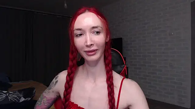 Roxy_Silver webcam