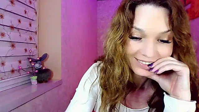 impossibleluna webcam