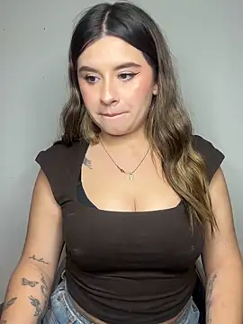 SaraBraun_ live sex cam