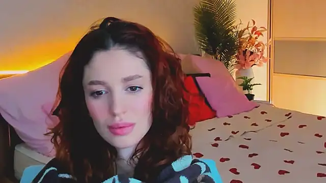 ChristinaConteeree webcam