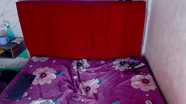 antonella_belencm webcam