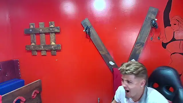 Justiin_and_brianna_BDSM webcam