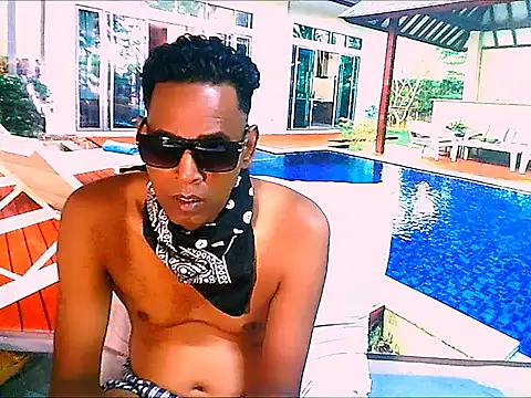 IndianHunk01 webcam