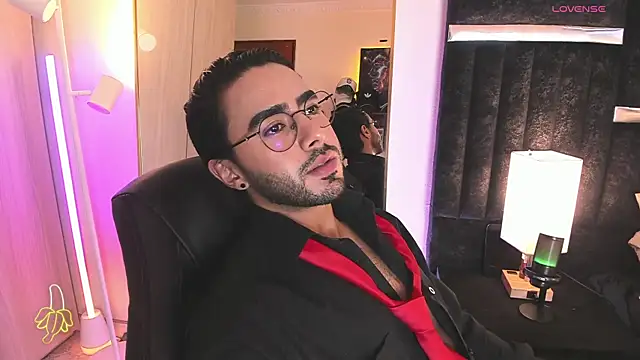 ItsMeEros live sex cam