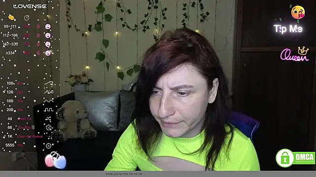 Muse_kitty_jenia webcam