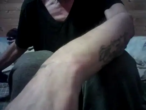 AmnesicEminence webcam