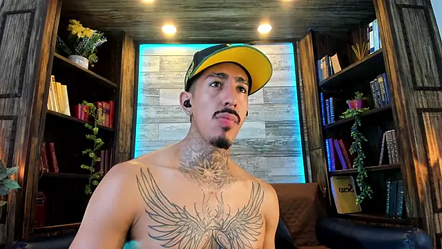 Donovan_Desmond webcam