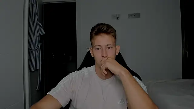 find0m_master webcam