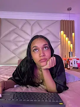 coraline_vera webcam