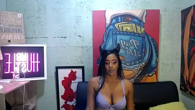 Indianzaraxxx webcam