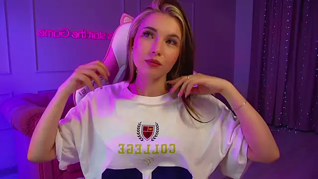 VanessaCelesti webcam