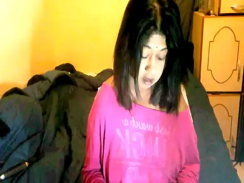 IndianPleasures21 webcam