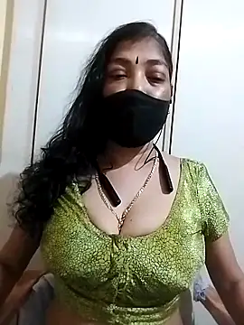 SanthiyaTamil01 webcam