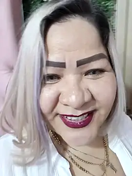 Dalessa_Bigtits webcam