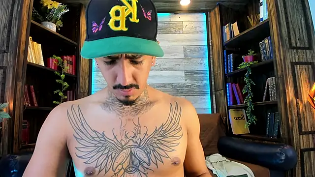 donovan_desmond - Donovan_Desmond's free webcam - UK Sex Cams