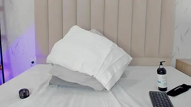 ViolettaRousee_ webcam