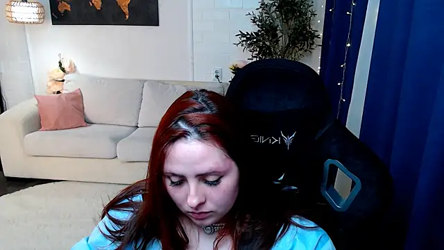 Hennessy_bunny webcam