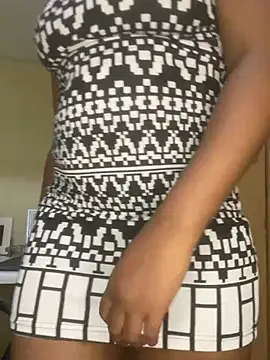 Prettiestheavenly webcam