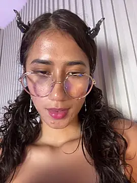 KaitlynLoveCam webcam