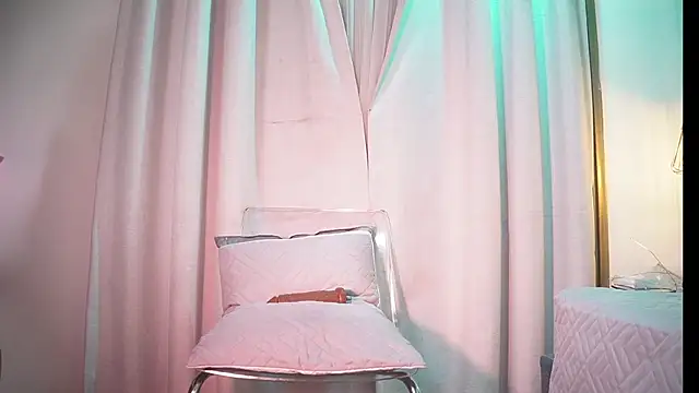 crystal_gilton webcam