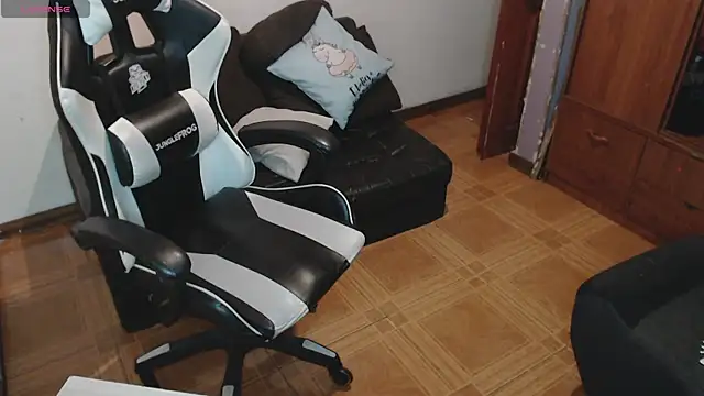 MeliisaRobers webcam