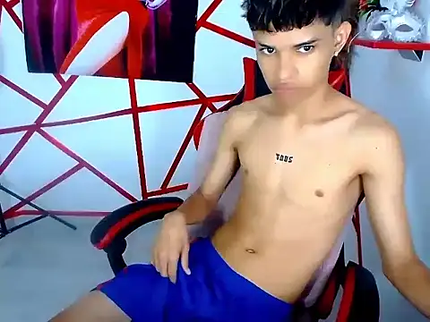 chris_evans77 webcam