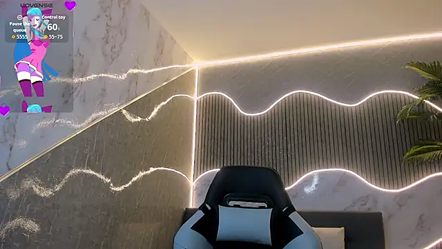 KARINADOLLFIRE webcam