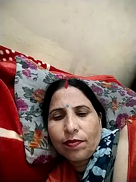 Webcam Model (Hot_liya54)  is live.Free join now!