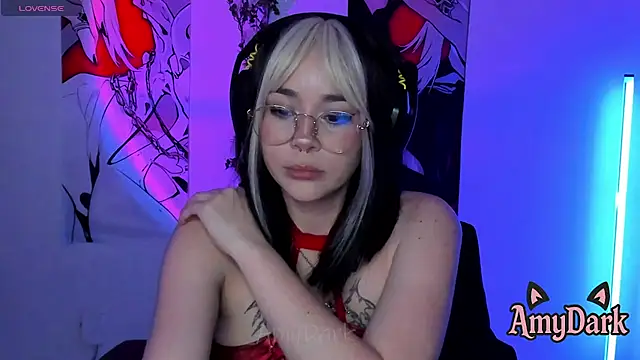 _AmyDark webcam