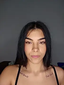 Crissdesire Hottest Webcams