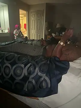 Stressreliever82 webcam