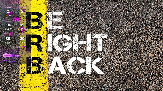 alana_glasses webcam