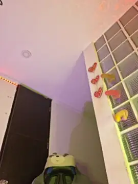 Sweet-SharoKitty webcam