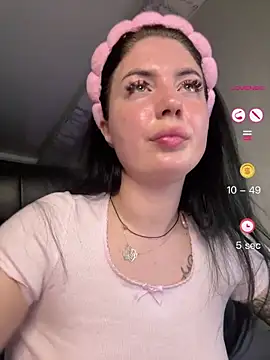 IssabellaNoirs webcam