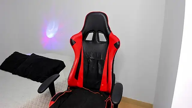 hannah_miltonn webcam