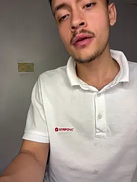 Desmond_Clark live sex cam