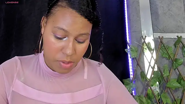 tatianasquirthot webcam