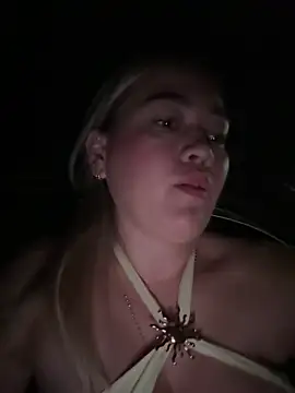 Danielavegax live sex cam