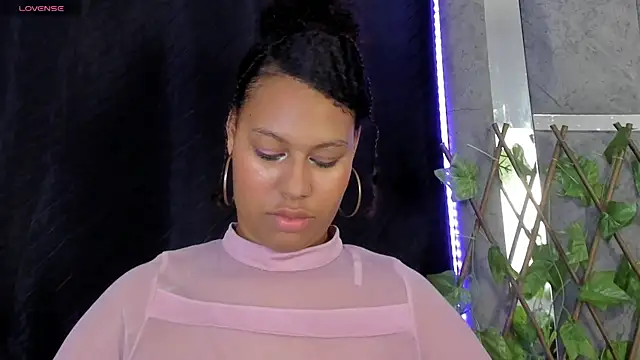 tatianasquirthot webcam