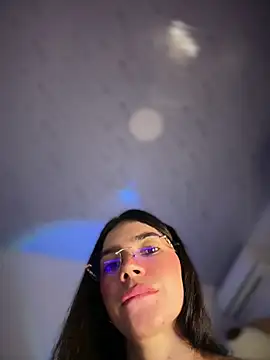 eveliin_ruiz (F young) - :dev my tight ass without mercy :devil::