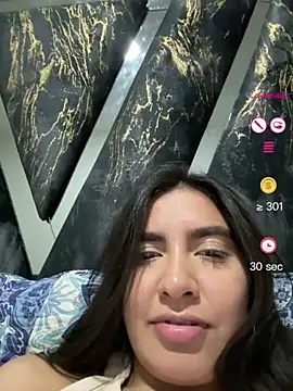 HaileyBiieber webcam