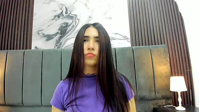 Scarlett_Hard_As webcam