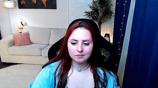 Hennessy_bunny webcam