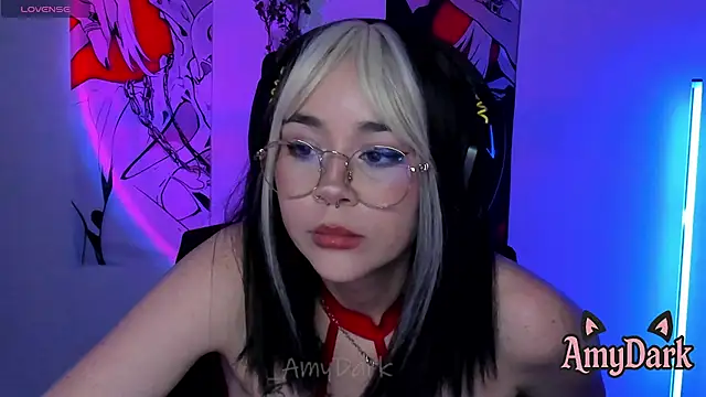 _AmyDark webcam