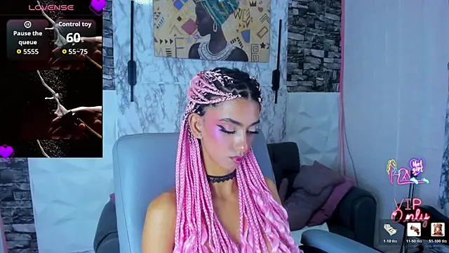 Queen_Cuarxxo webcam