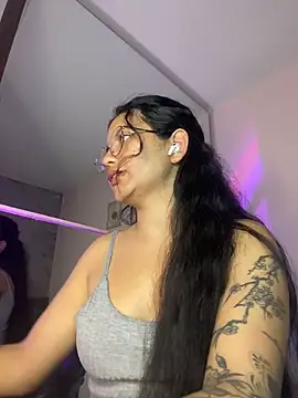 Rosita_forever_ webcam