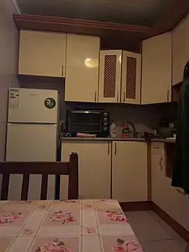 Naughtbaby_2025 webcam